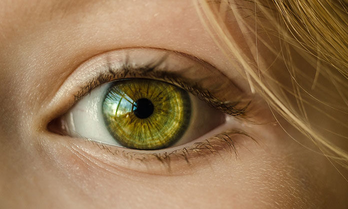 eye-1132531_1920 soczewki