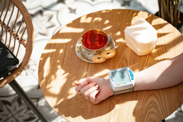 ciśnieniomierz nadgarstkowy